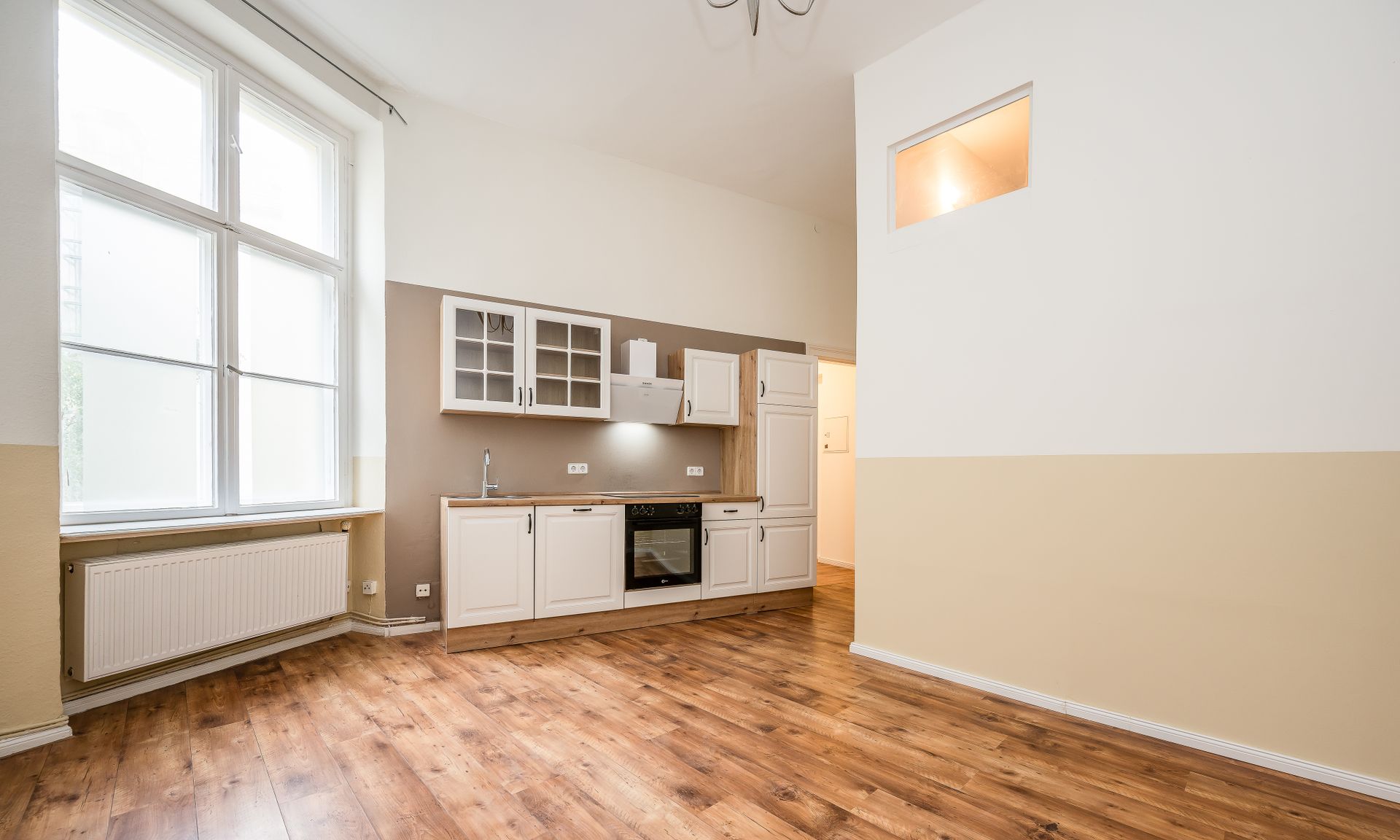 Ruhige Innenhoflage trifft lebendigen Kiez- zentral in Schöneberg !