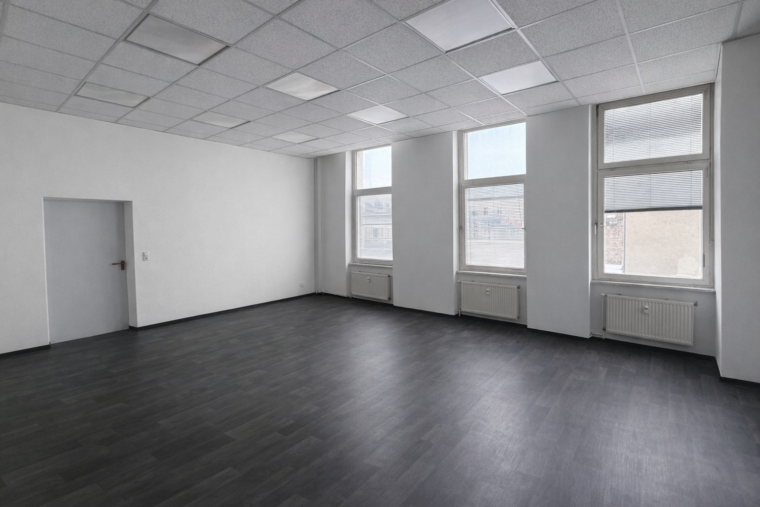 Provisionsfreie Gewerbefläche im Steglitzer Hinterhof !