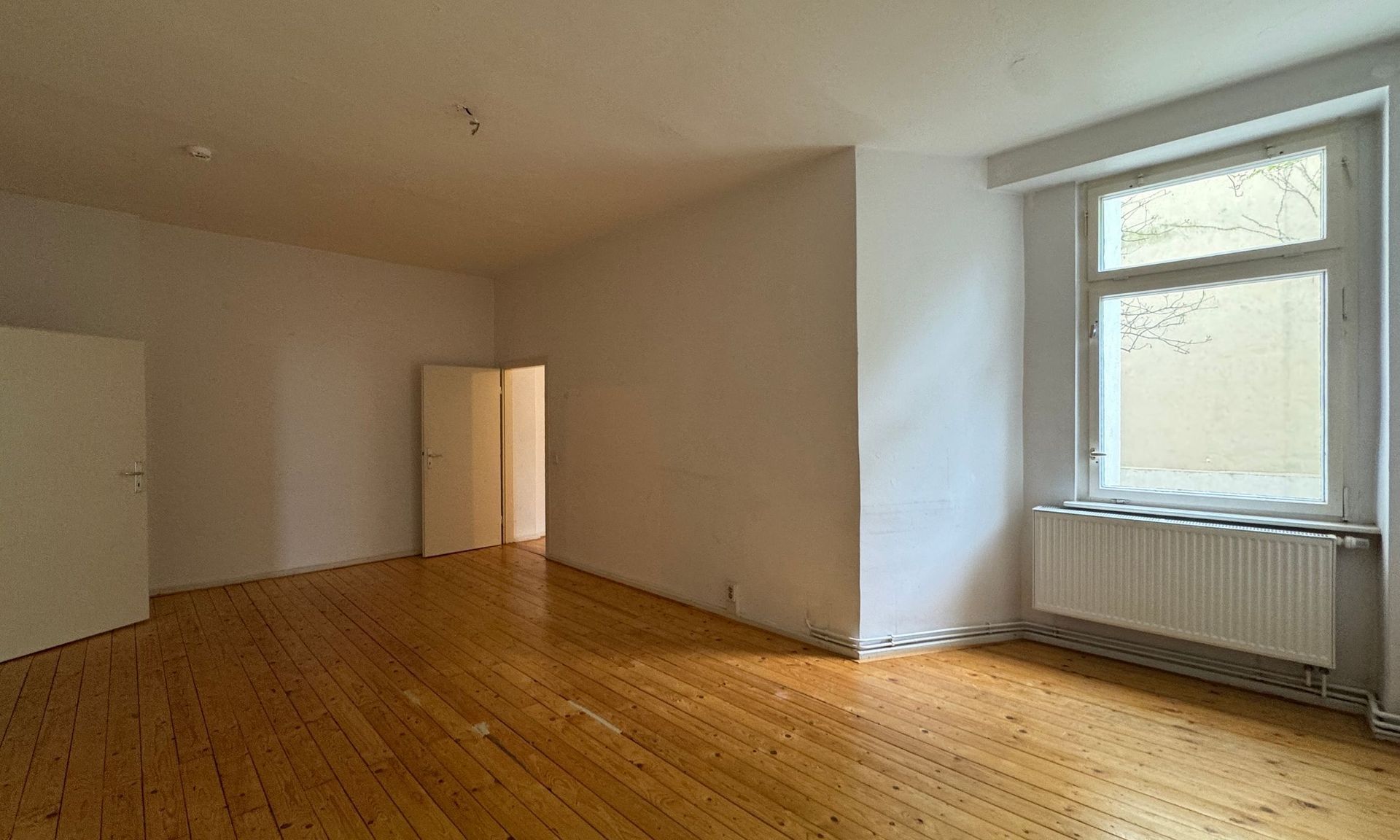 Teilgewerbliche 3-Zimmer-Wohnung in Berlin auf der Schönhauser Allee!