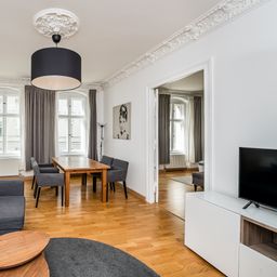 Traum-Altbau am Kollwitzplatz!