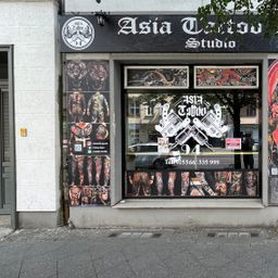 Lichtdurchflutete Verkaufsfläche mit großzügiger Schaufensterfront!