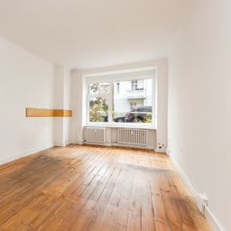 Zusammenlegbare Erdgeschosswohnung mit Vorgelagerter Terrasse !