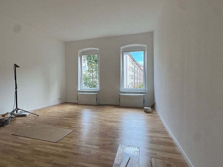 Teilwerbliche, sanierte und Kompakte Wohnung. Befristung bis 31.12.2028 !