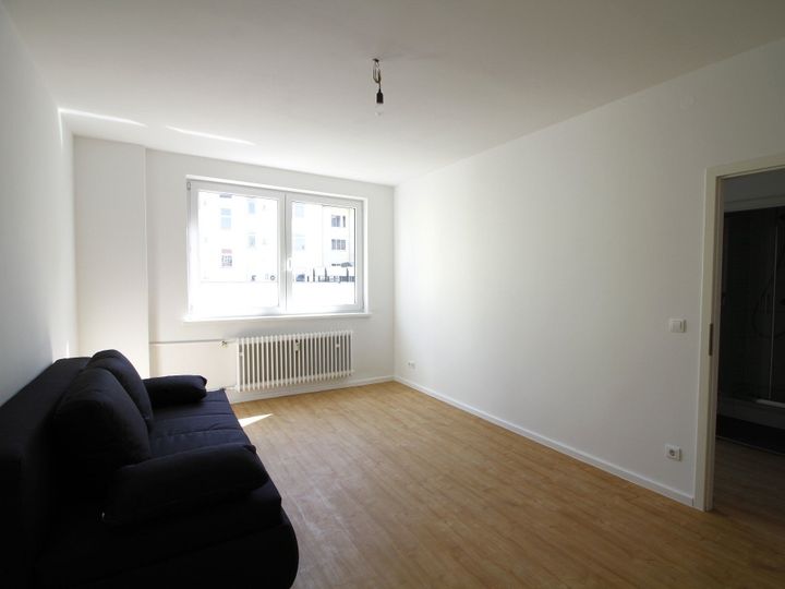 Teilgewerbliche Nutzung! Teilmöblierte 2-Zimmer Wohnung in der Spandauer Altstadt!