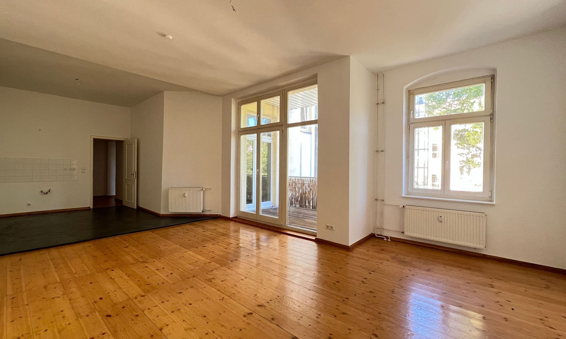 Großzügige 2-Raumwohnung mit Balkon !