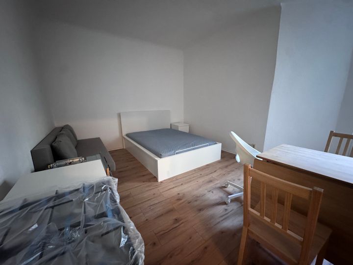 Möblierte Studentenwohnung im Herzen von Friedrichshain!