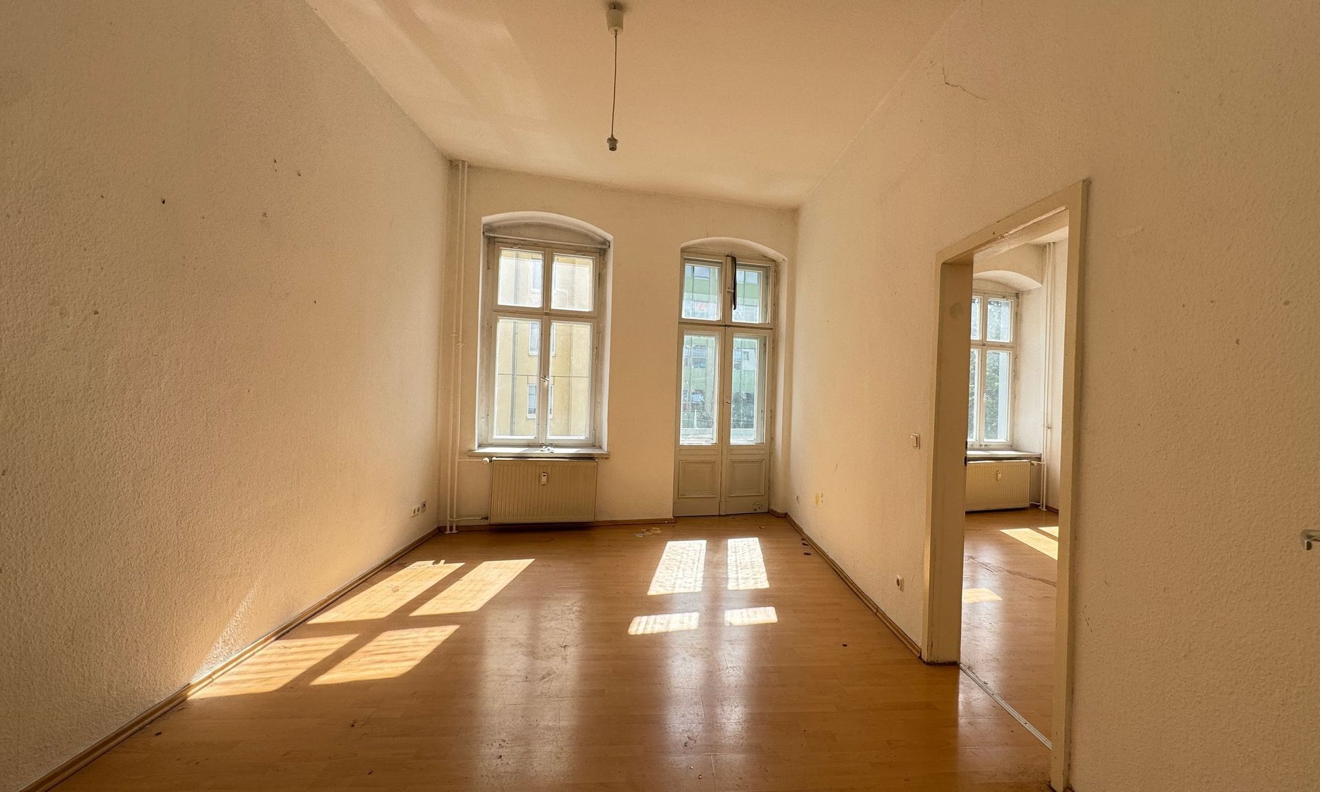 Helle 2-Zimmer-Wohnung mit Balkon ! Befristung bis 31.12.2026 !