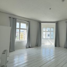 3-Zimmer-Wohnung mit Balkon im Herzen von Berlin ! Befristung bis zum 31.12.2026 !