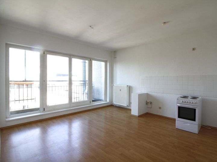 Lichtdurchflutete 2-Zimmer-Wohnung in Berlin-Friedrichshain !