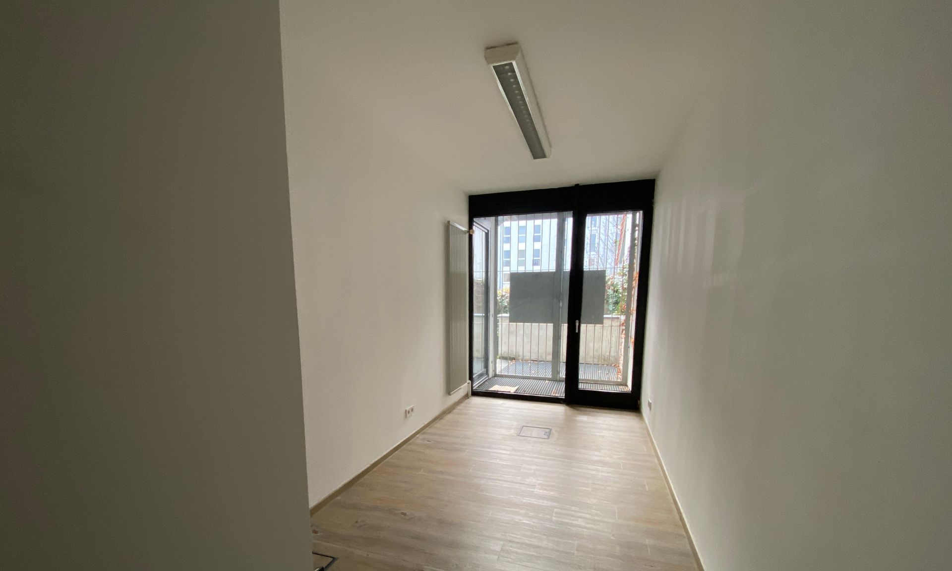 Großzügige Büroeinheit in Weißensee!