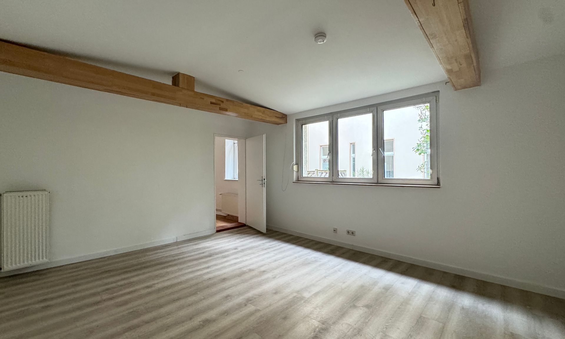 Provisionsfreie, Idyllische Remisenwohnung mit eigenem Garten und Schuppen !