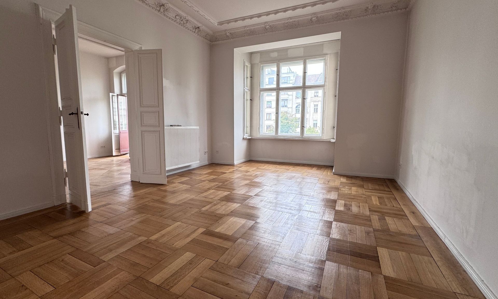 Zur Teilgewerblichen Nutzung! Helle 3-Zimmer-Wohnung mit Balkon in Berlin
