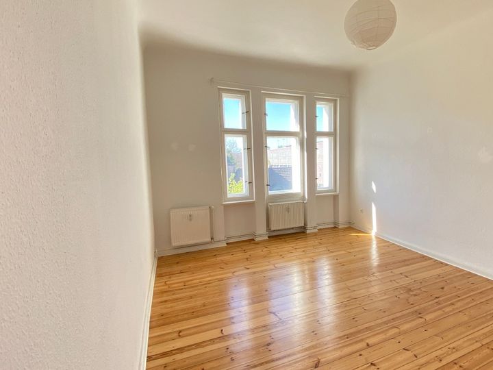 Teilgewerbliche, Kompakte 2-Raumwohnung mit Balkon !
