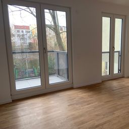 Luxuriöser Neubau –  Lichtdurchflutete 3 Zimmer Wohnung!