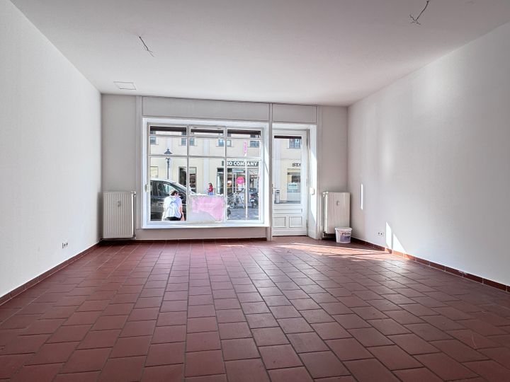 Vielseitig nutzbares Gewerbe in Potsdam’s Bestlage!