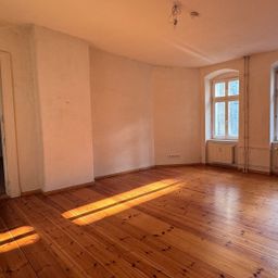 3-Zimmer Wohnung mitten in Friedrichshain!