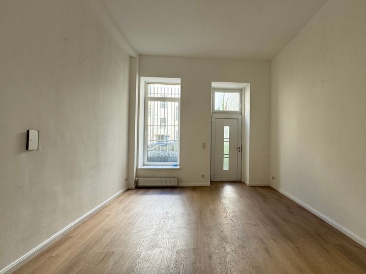 Sanierte Bürofläche in ruhiger Innenhoflage !