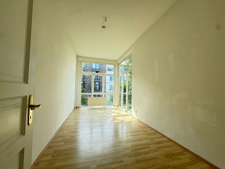 Charmante 3-Zimmer-Wohnung im ruhigen Hinterhaus !