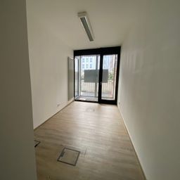 Großzügige Büroeinheit in Weißensee!