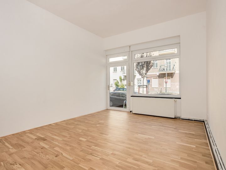 Entspannt wohnen: Erdgeschoss mit Rückzugs-Terrasse im gepflegten Grünen