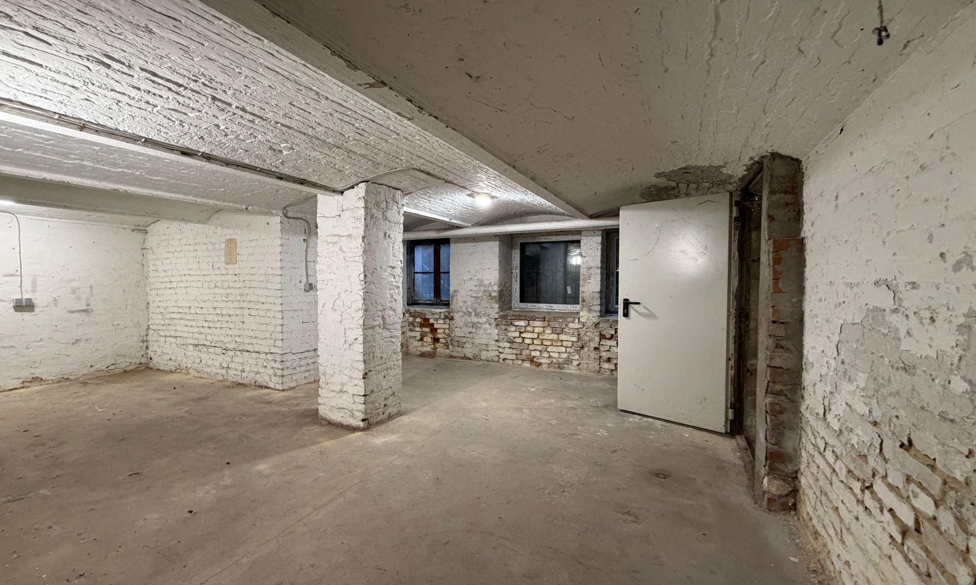 Keller Lagerfläche am Mariannenplatz !