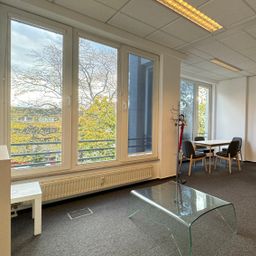 + Provisionsfrei + Flexibel nutzbare Gewerbefläche !