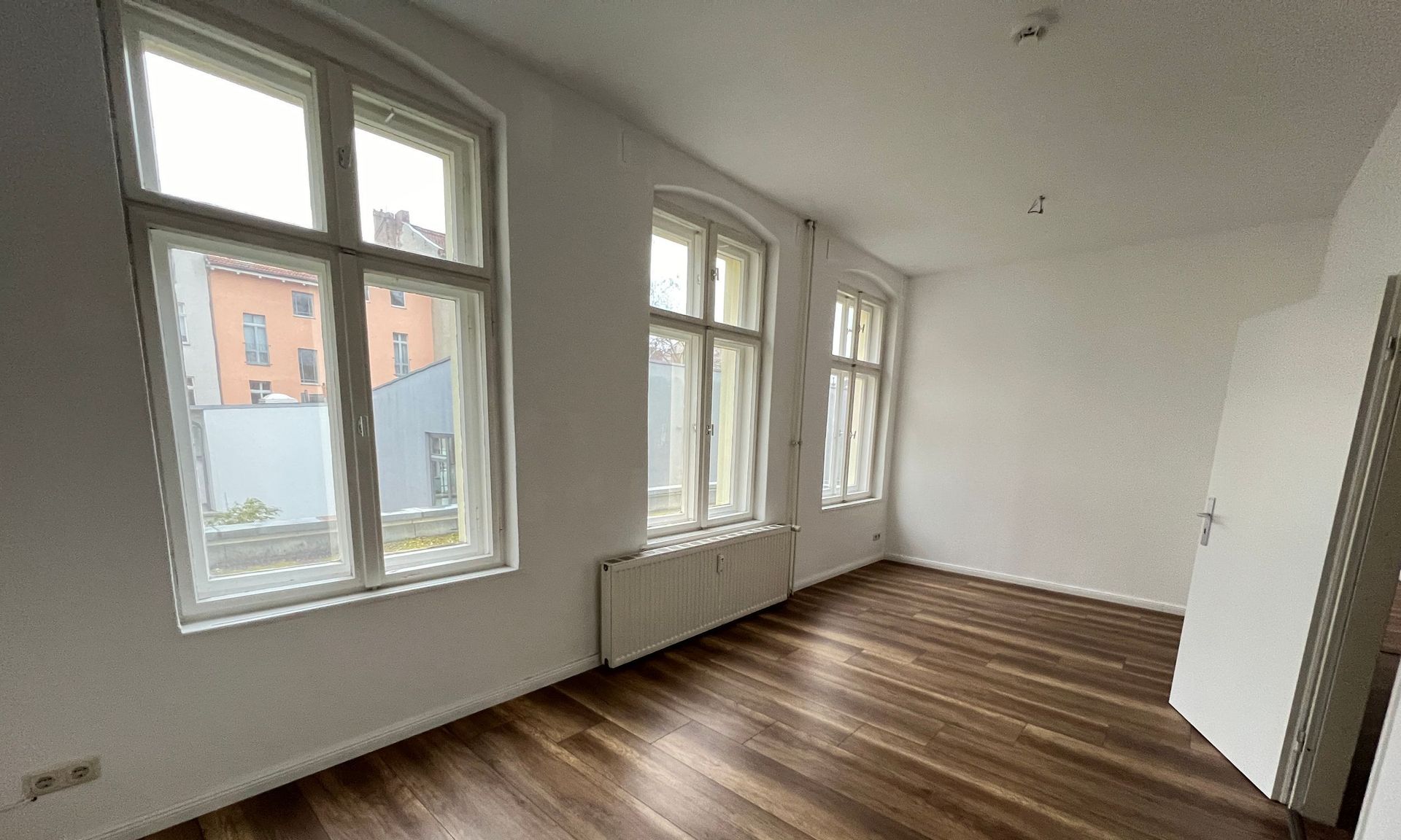Lichtdurchflutete 5- Zimmer Wohnung in Weißensee!
