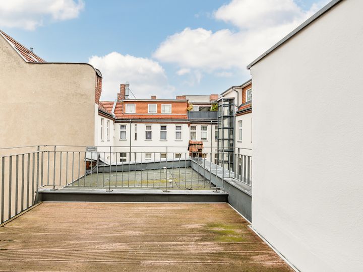 Stilvolles Wohnen mit Sonnenterrasse – Ihre Oase mitten in Berlin