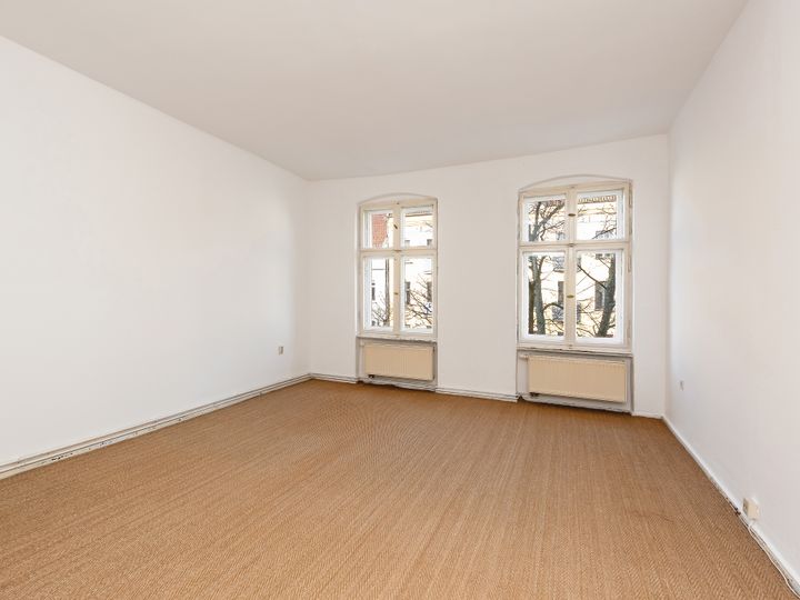 Raum für Ideen: Altbauwohnung mit Seele am Arkonaplatz !