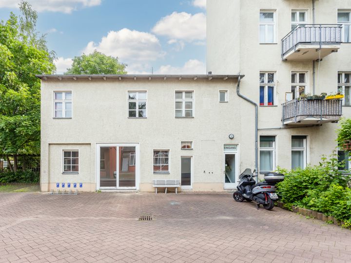 Ruhig gelegene Gewerbeeinheit im Herzen Weißensees!