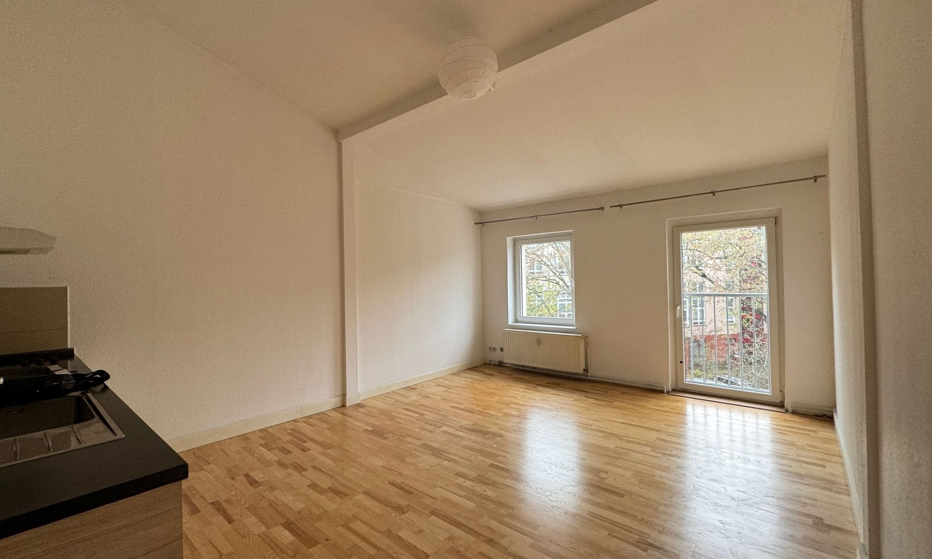 Kompakte 2-Rauwohnung zur Teilgewerblichen Nutzung !