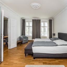 Traum-Altbau am Kollwitzplatz!
