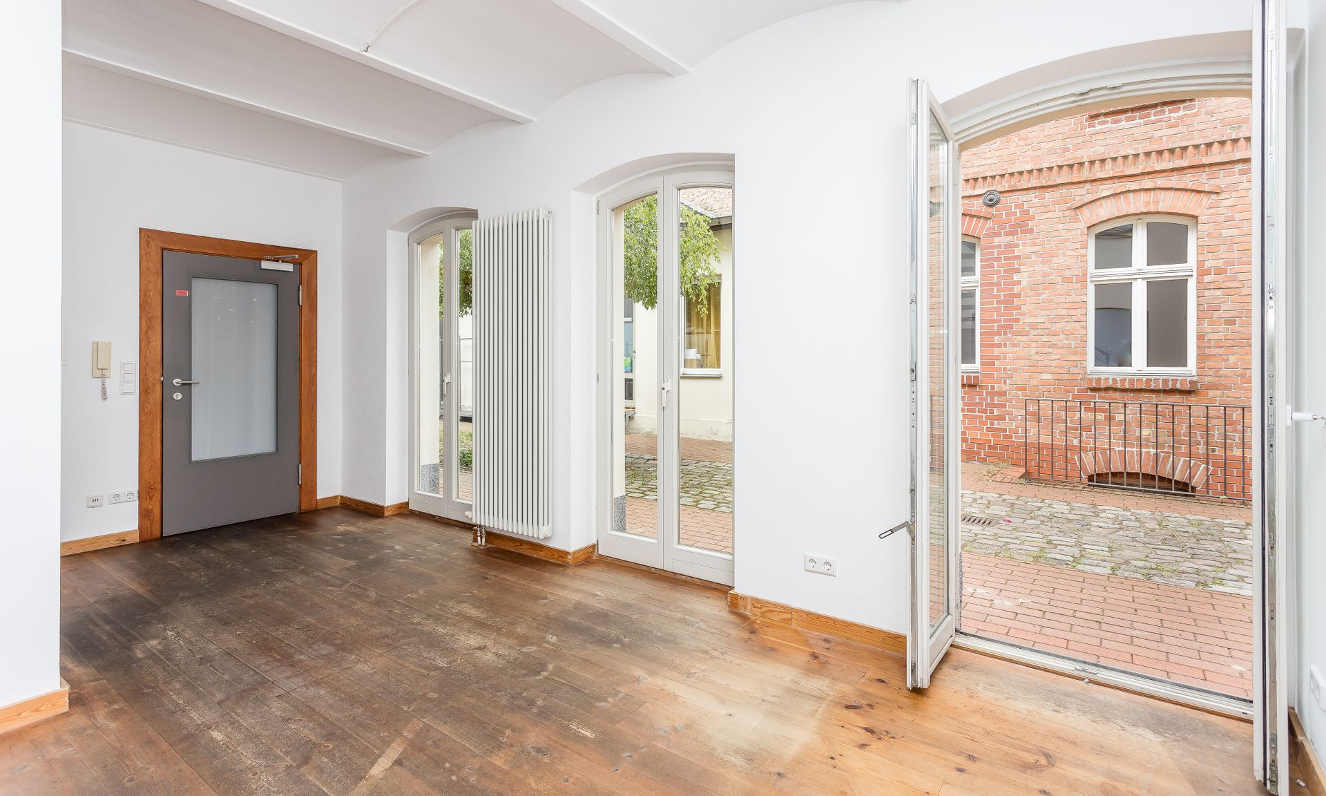 3 Etagen Bürofläche in mitten von Weißensee!