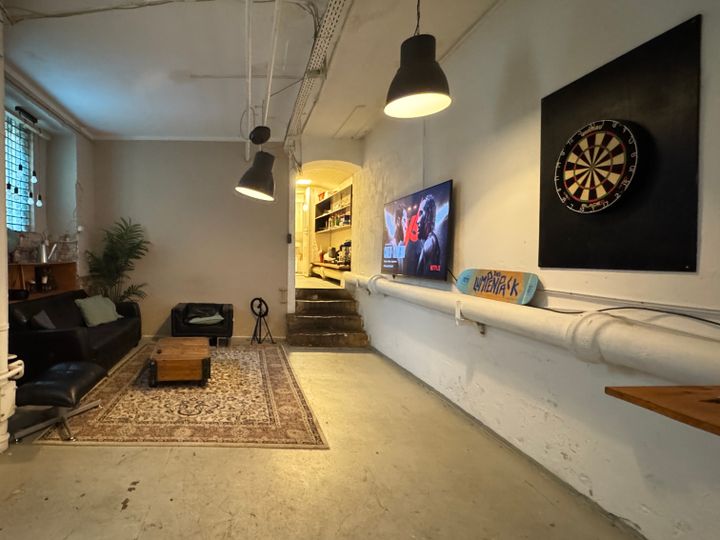 Kompakte Souterrainfläche im Innenhof !