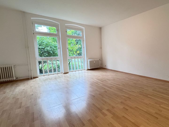 Zur Teilgewerblichen Nutzung! Geräumige 4-Zimmer-Wohnung in Berlin-Spandau