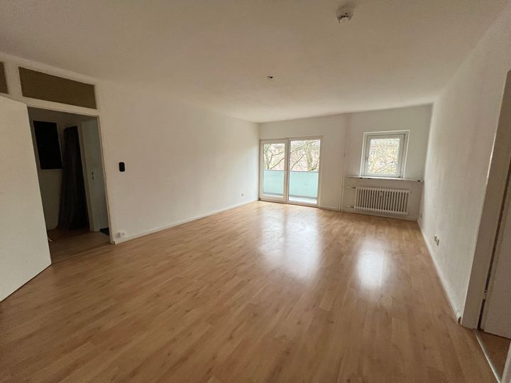 Teilgewerbliche Anmietung! Helle 3-Zimmer Wohnung in Steglitz!