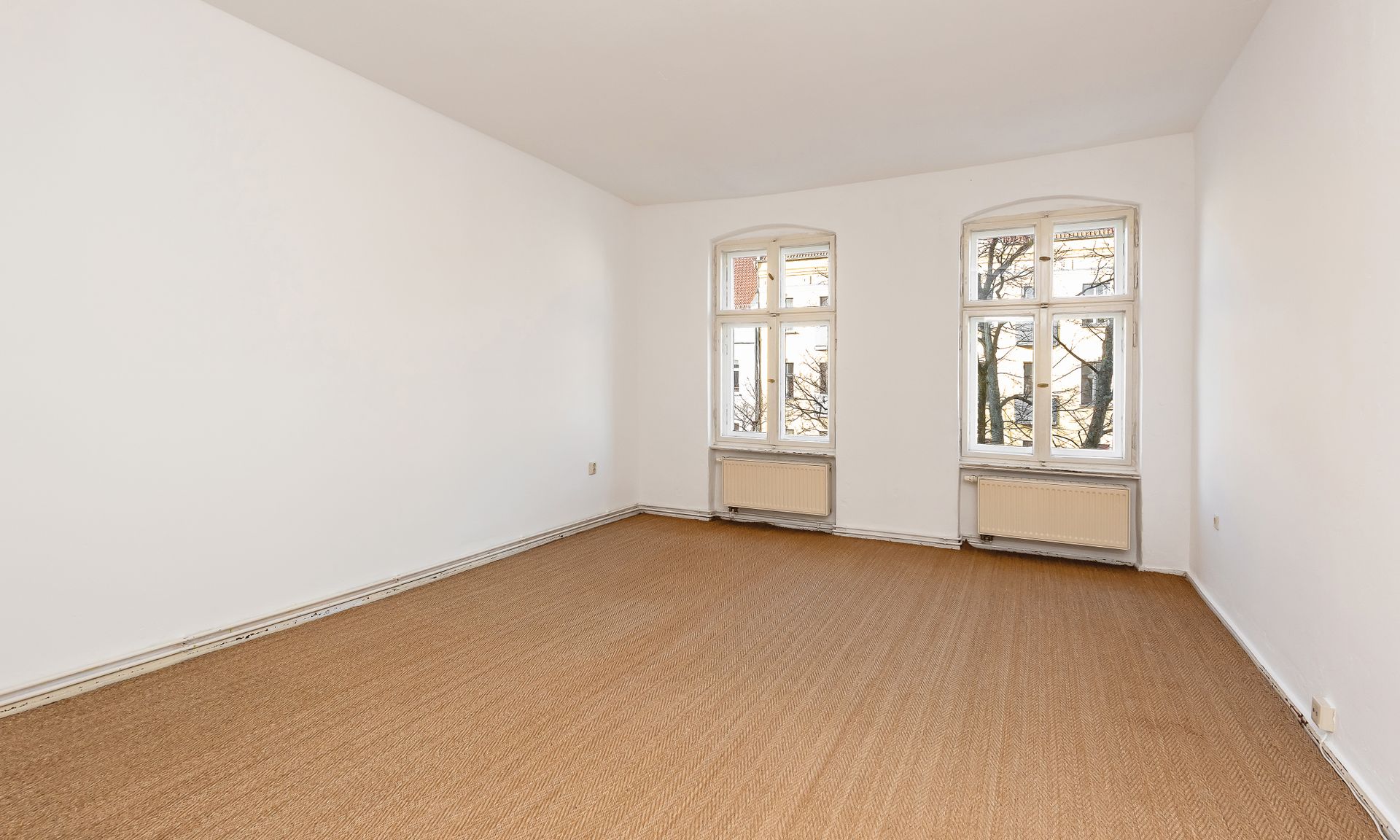 Raum für Ideen: Altbauwohnung mit Seele am Arkonaplatz !