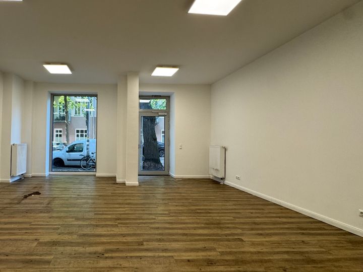 Kompakte Gastrofähige Fläche mit Schaufensterfront !