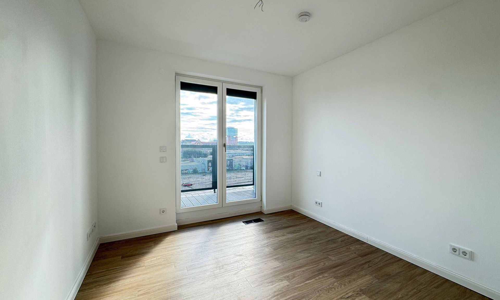 Kompakte 3-Raumwohnung in der obersten Etage mit Blick über das RAW-Gelände!